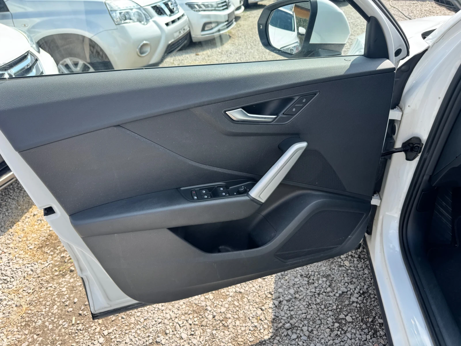 Audi Q2 1.6TDI 116hp* NAVI* euro 6* 192600km* ЛИЗИНГ* ТОП , снимка 5 - Автомобили и джипове - 55799674