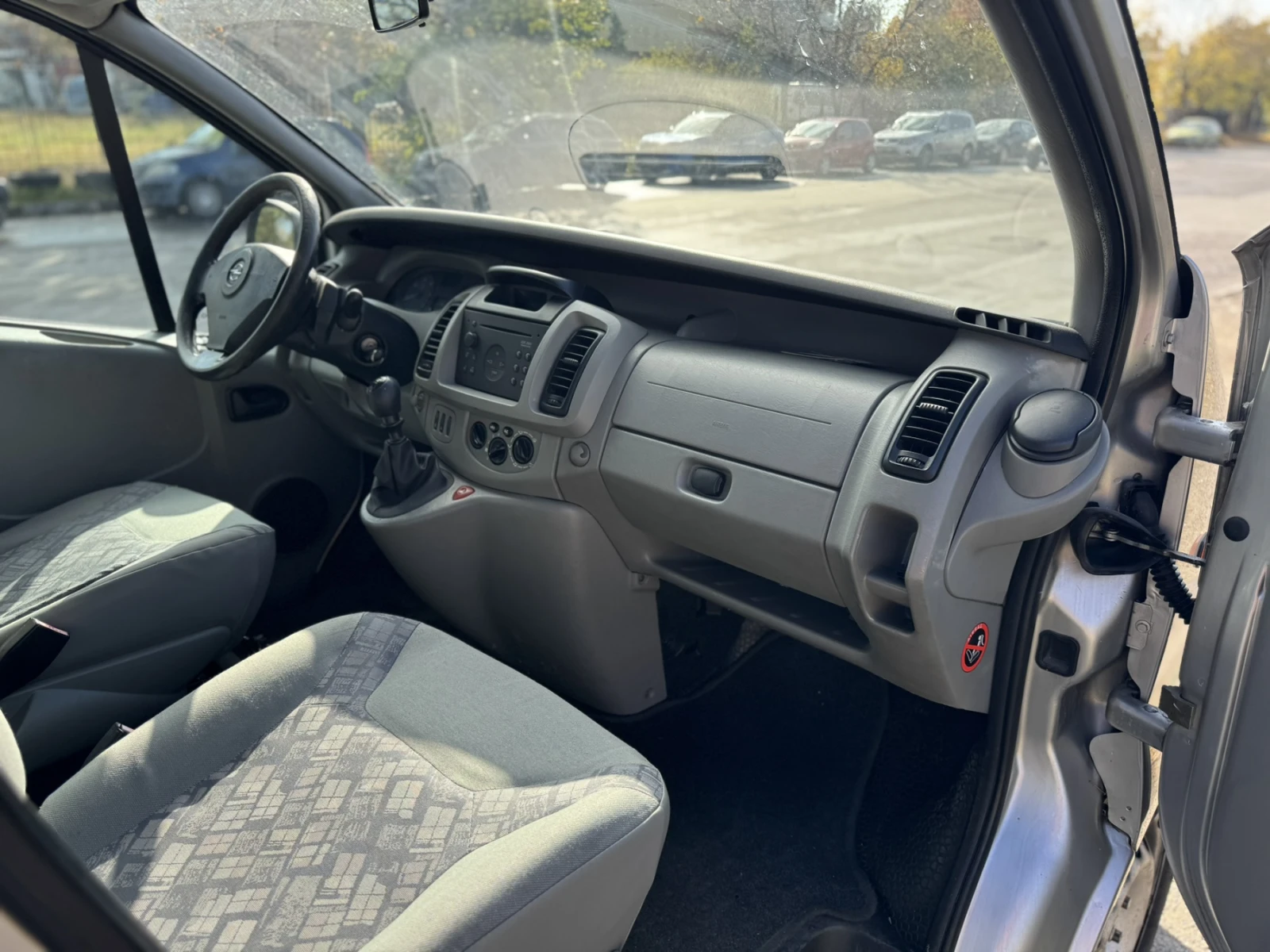 Opel Vivaro  - изображение 7