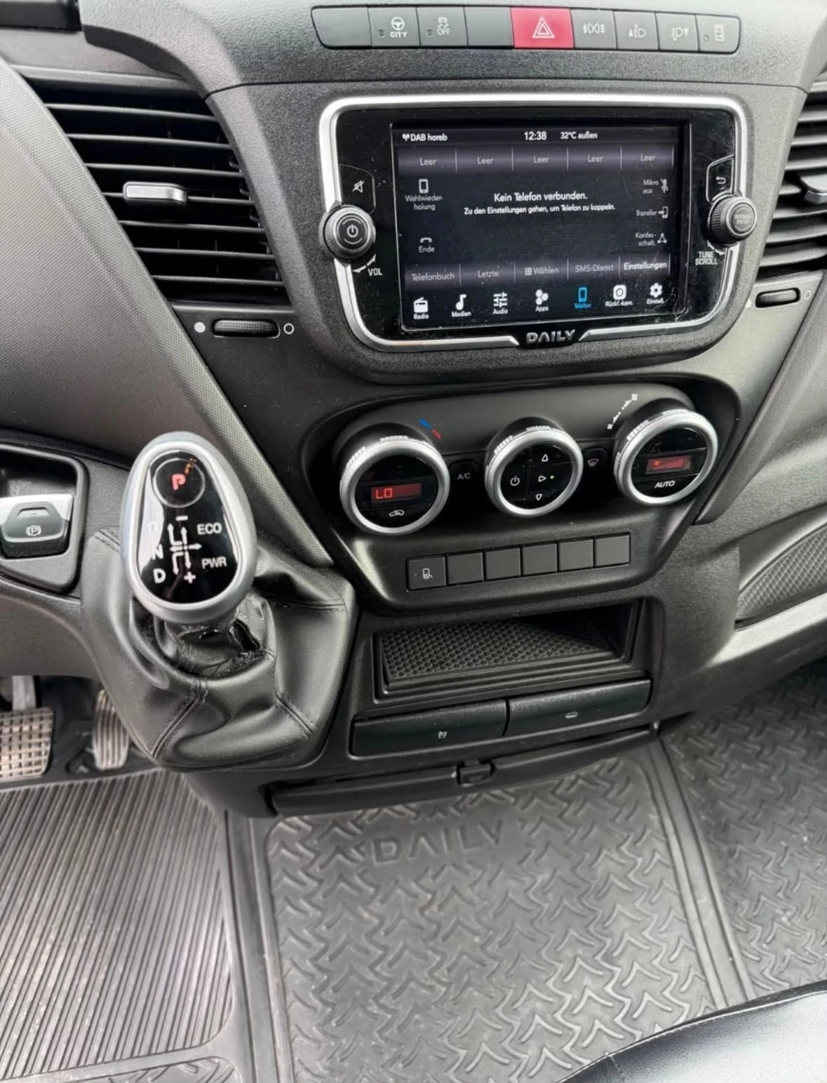 Iveco 35c18 3.0* HI-MATIC* ����* �����* �������* �� 3.5� | Mobile.bg � ����������� 10