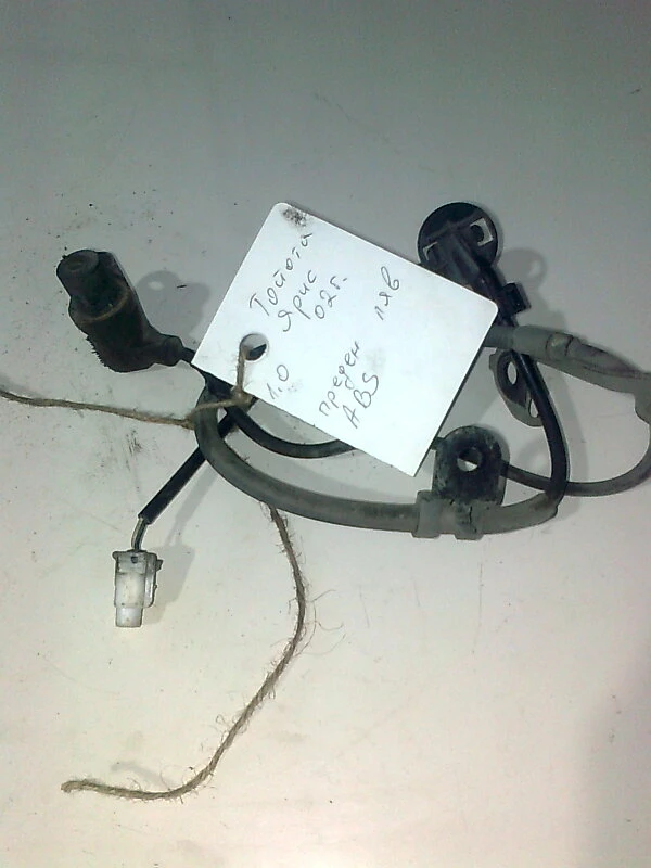 абс датчик преден ляв за Тойота Ярис 1.0 vvti 