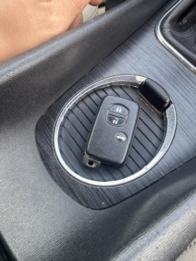 Keylees Ключ за Toyota Avensis t27 2009-2014г, снимка 1 - Части - 45994823