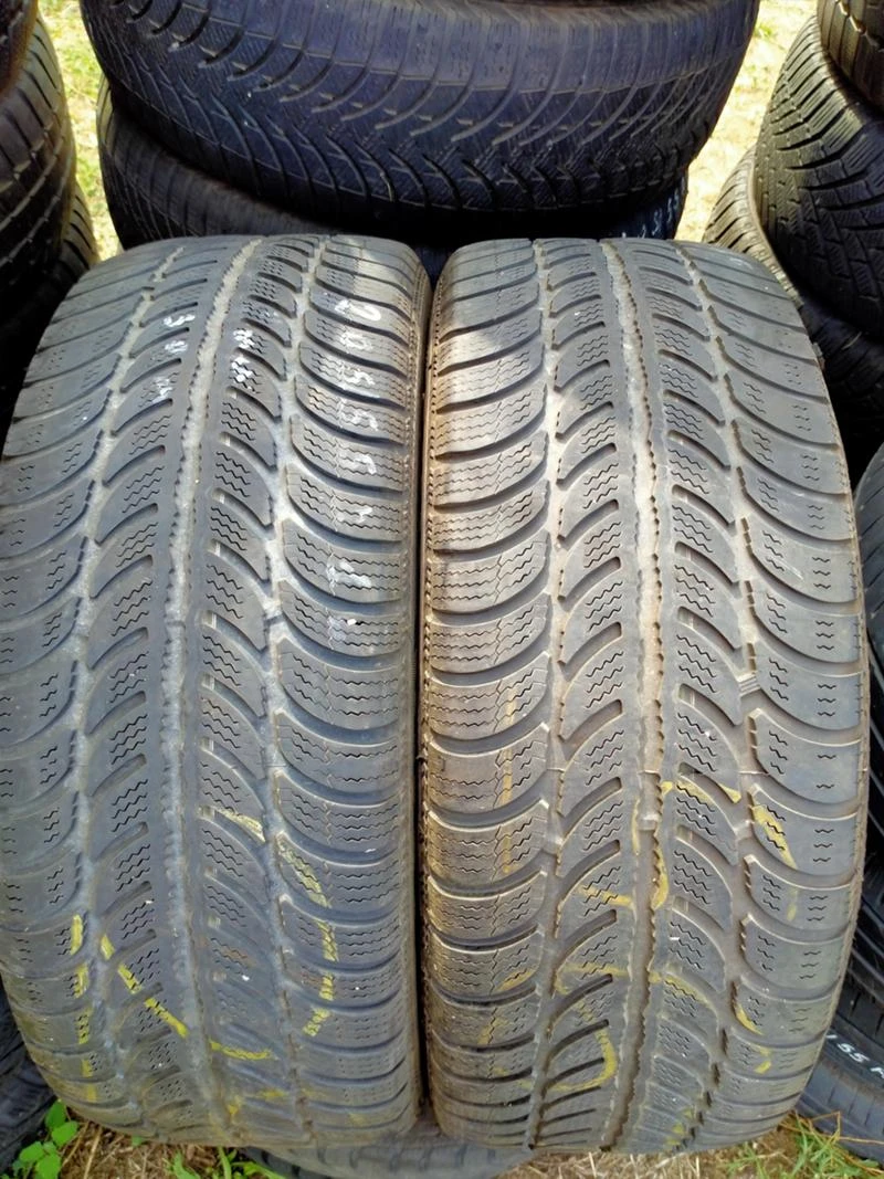 Гуми Зимни 205/55R16, снимка 1 - Гуми и джанти - 33951147