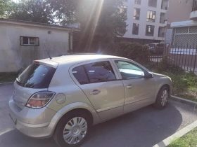 Opel Astra 1.7 cdi, снимка 2