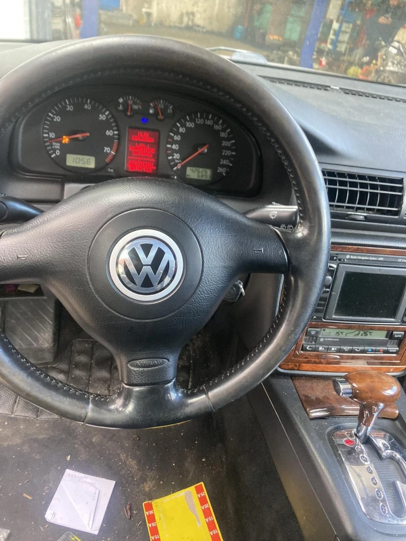 VW Passat 2.8 193, снимка 10 - Автомобили и джипове - 42418528