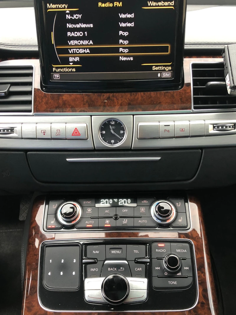 Audi A8 4.2 TDI 326к.с. LONG FULL BOSE, снимка 12 - Автомобили и джипове - 43094484