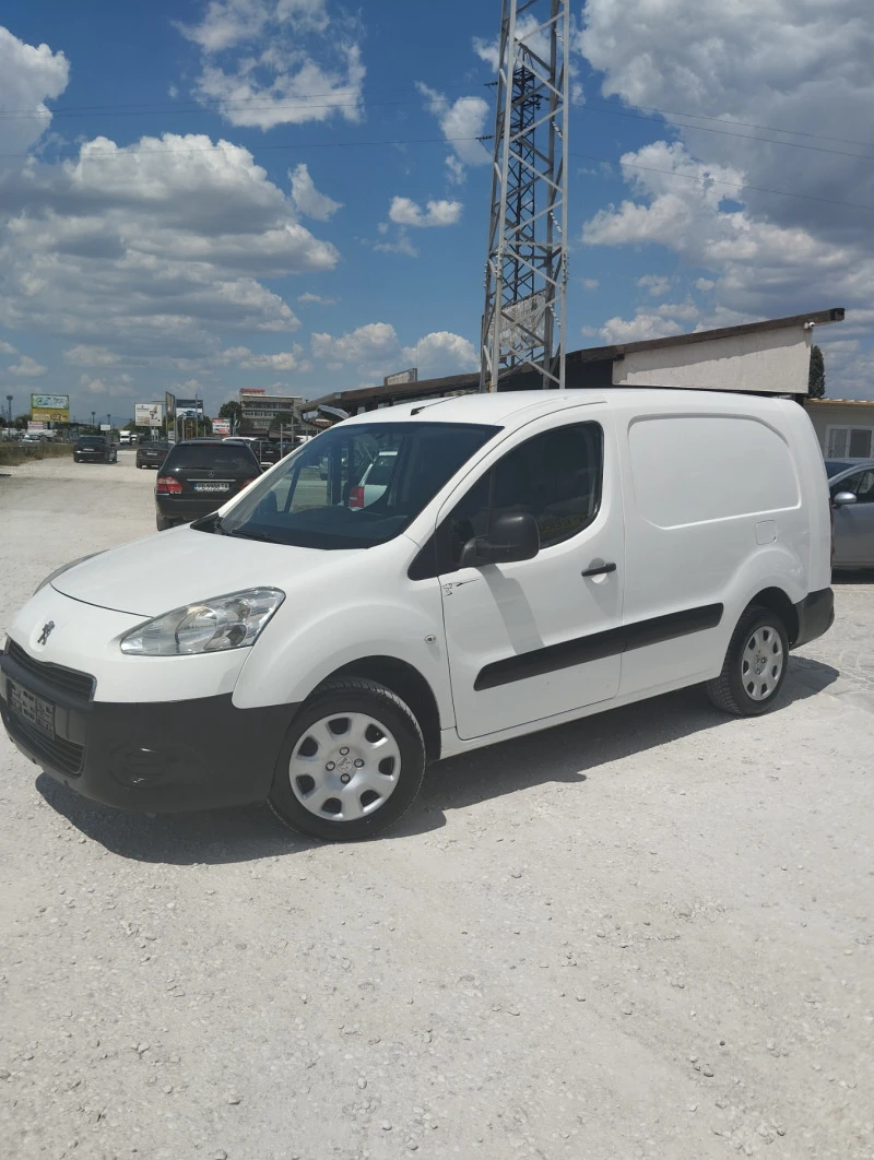 Peugeot Partner L2 H1 1.6HDI 90к.с АВТОПИЛОТ ПАРКТРОНИК , снимка 1 - Автомобили и джипове - 46407337