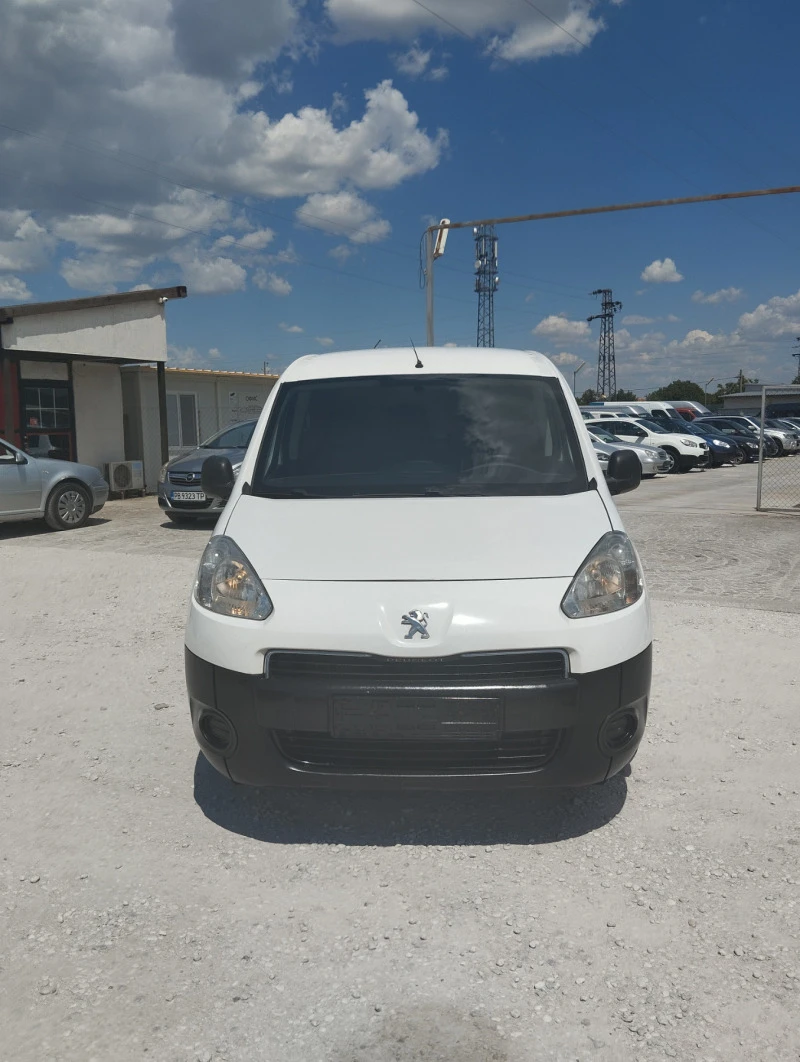 Peugeot Partner L2 H1 1.6HDI 90к.с АВТОПИЛОТ ПАРКТРОНИК , снимка 3 - Автомобили и джипове - 46407337