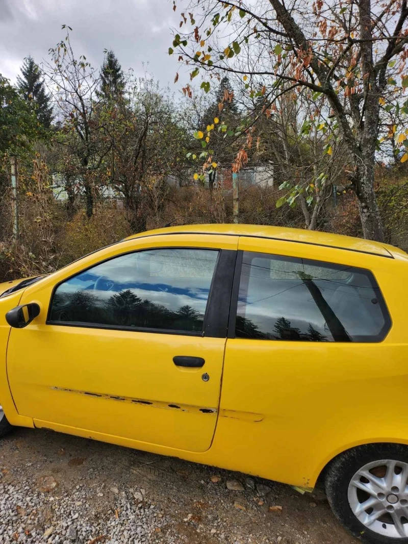 Fiat Punto, снимка 3 - Автомобили и джипове - 47634204