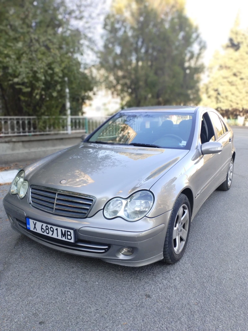 Mercedes-Benz C 200 2.2 122к.с, снимка 2 - Автомобили и джипове - 47595963