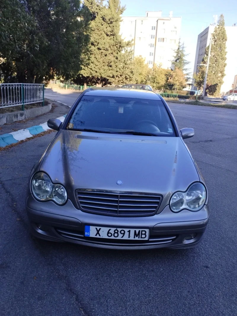 Mercedes-Benz C 200 2.2 122к.с, снимка 9 - Автомобили и джипове - 47595963