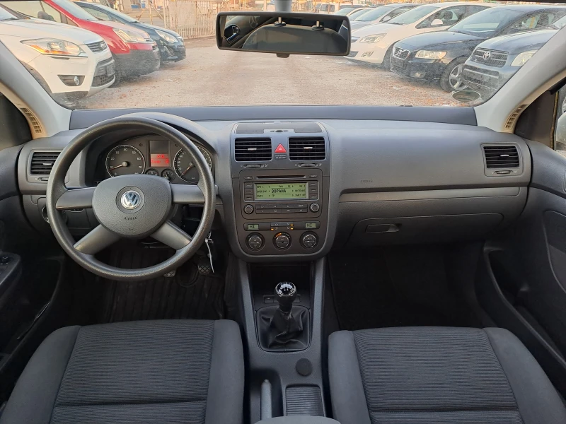 VW Golf 1.4 i, снимка 10 - Автомобили и джипове - 48102134