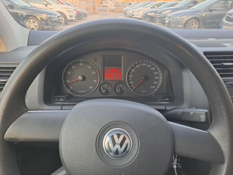 VW Golf 1.4 i, снимка 12 - Автомобили и джипове - 48102134