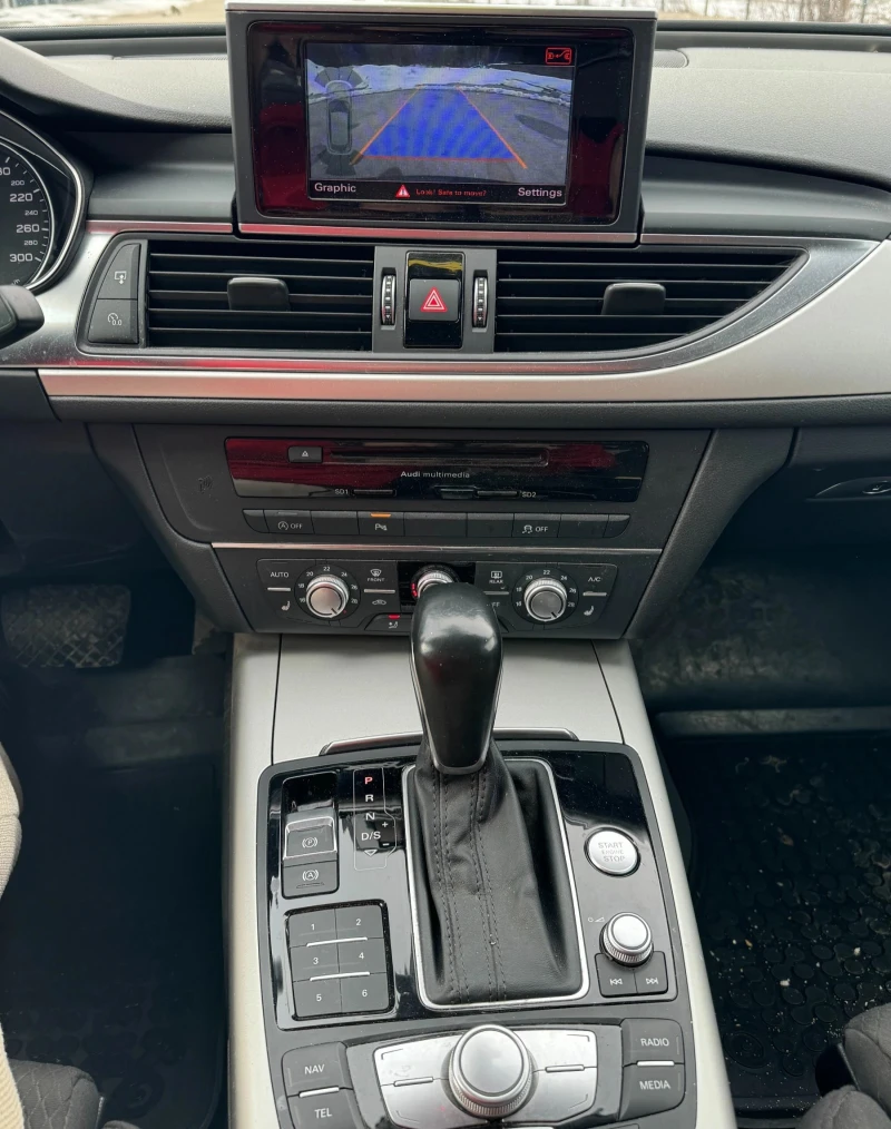 Audi A6 3.0D AVANT/FACE/DISTRONIK/QUATTRO, снимка 15 - Автомобили и джипове - 49937713