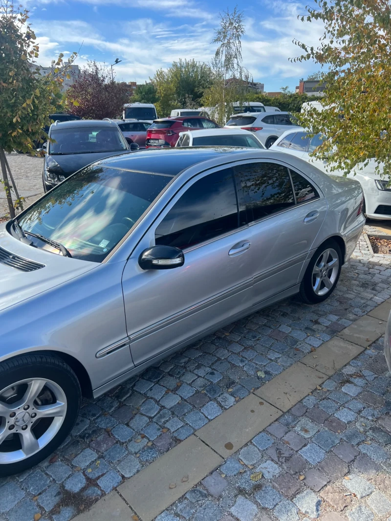 Mercedes-Benz C 270, снимка 3 - Автомобили и джипове - 52397737