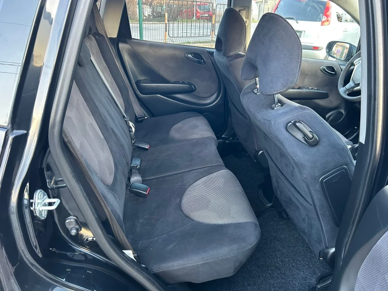 Honda Jazz, снимка 14 - Автомобили и джипове - 52788341