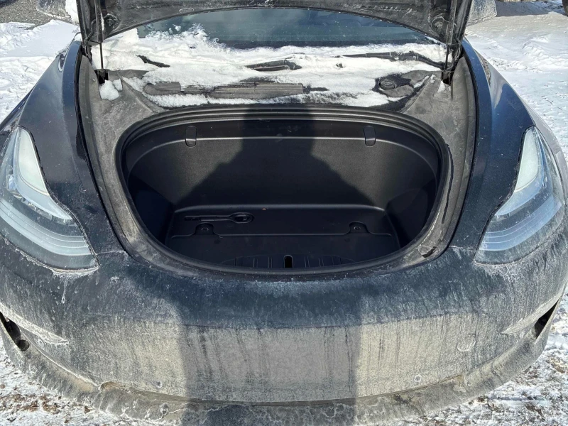 Tesla Model 3 CARFAX АВТО КРЕДИТ , снимка 9 - Автомобили и джипове - 53246664