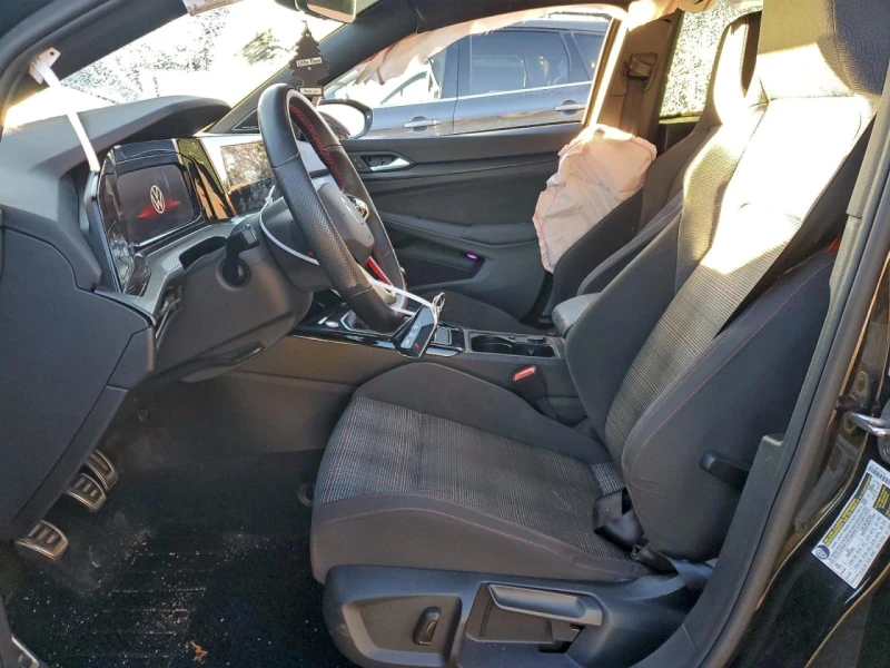 VW Golf GTI 2.0T 380 SE Manual, снимка 7 - Автомобили и джипове - 53277877