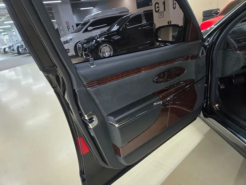 Maybach 62 62 5.5 V12 1ST GENERATION, снимка 10 - Автомобили и джипове - 54879933