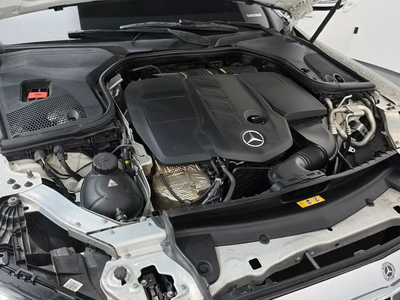 Mercedes-Benz E 220 4Matic Avantgarde - САМО 30% АВАНС, снимка 6 - Автомобили и джипове - 55926897
