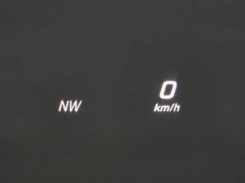 Mercedes-Benz E 220 4Matic Avantgarde - САМО 30% АВАНС, снимка 17 - Автомобили и джипове - 55926897