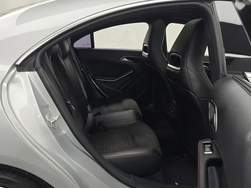 Mercedes-Benz CLA 250  4Matic, снимка 12 - Автомобили и джипове - 56667073