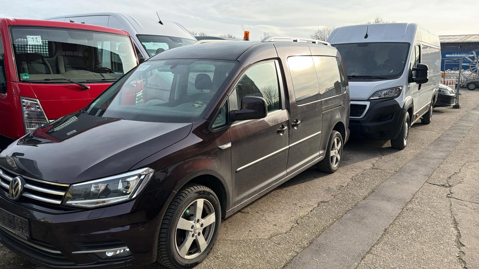VW Caddy 2.0TDI DSG Макси, снимка 1