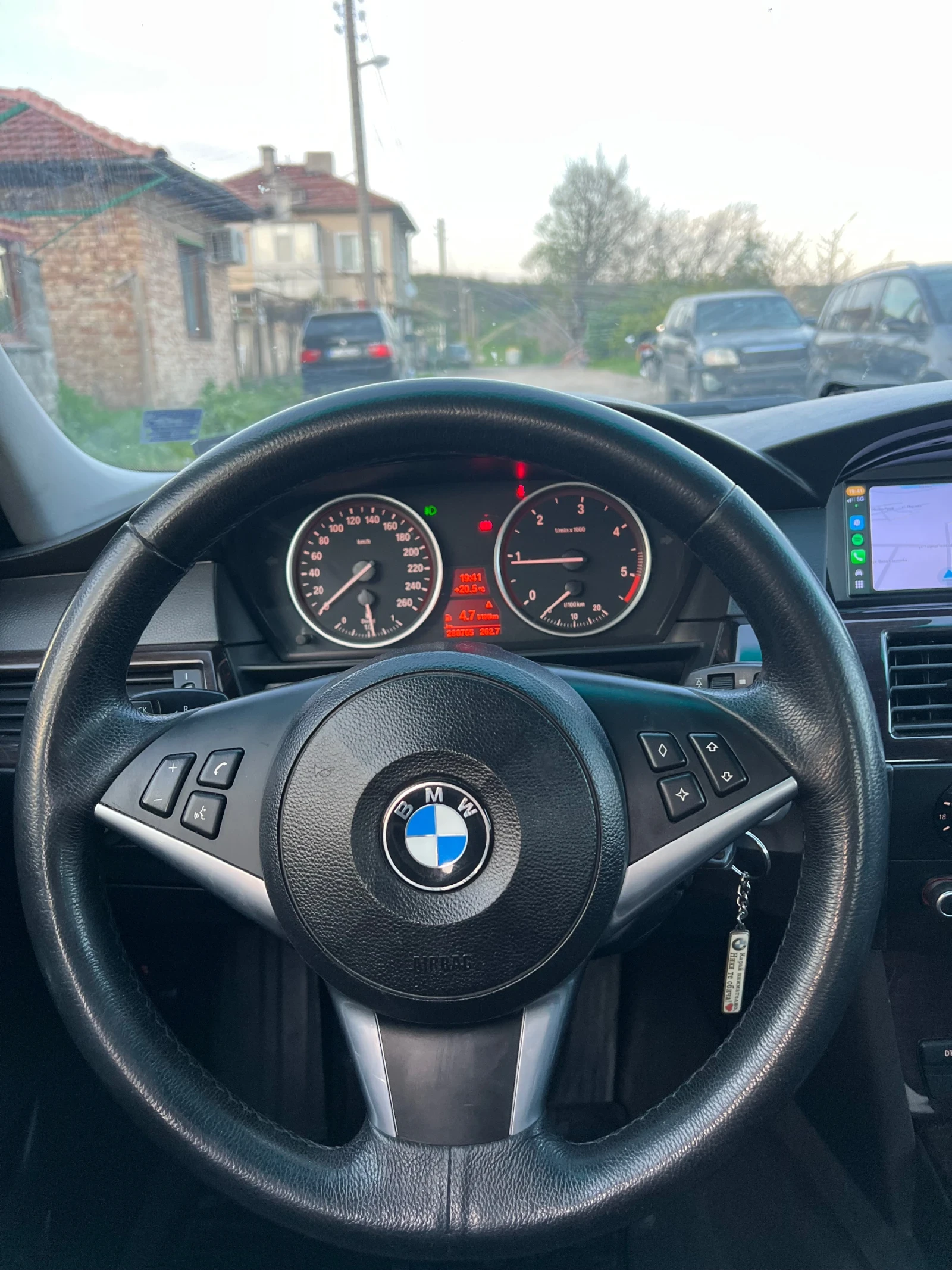 BMW 520 M-pack - изображение 7