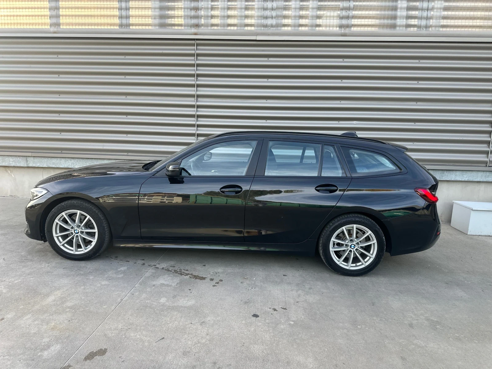 BMW 320  - изображение 7