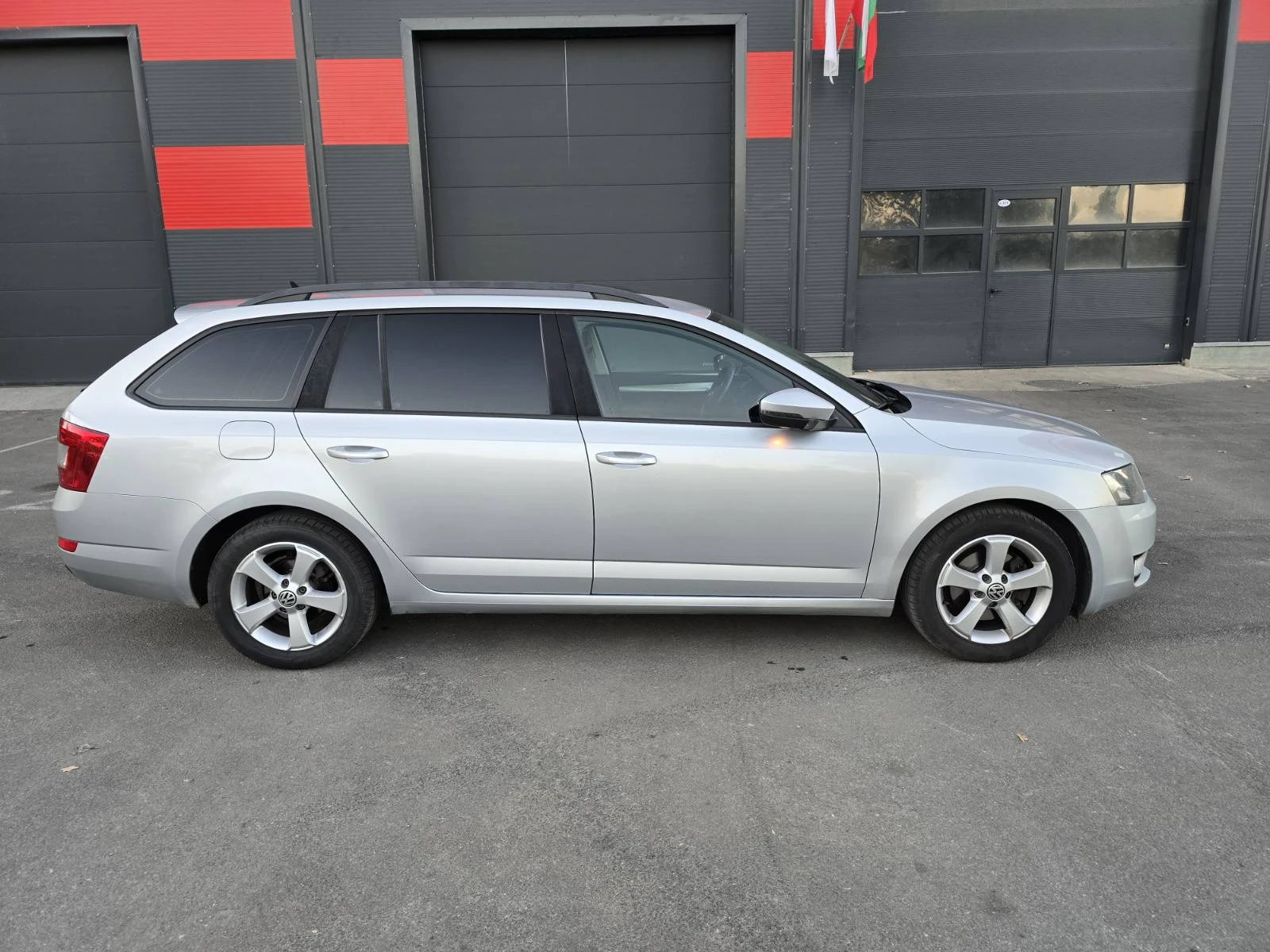 Skoda Octavia 2.0 TDI  - изображение 4