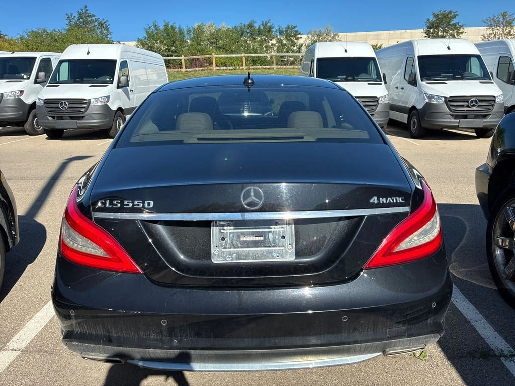 Mercedes-Benz CLS 550  * CARFAX * БЕЗ ПЪРВОНАЧАЛНА ВНОСКА - изображение 4