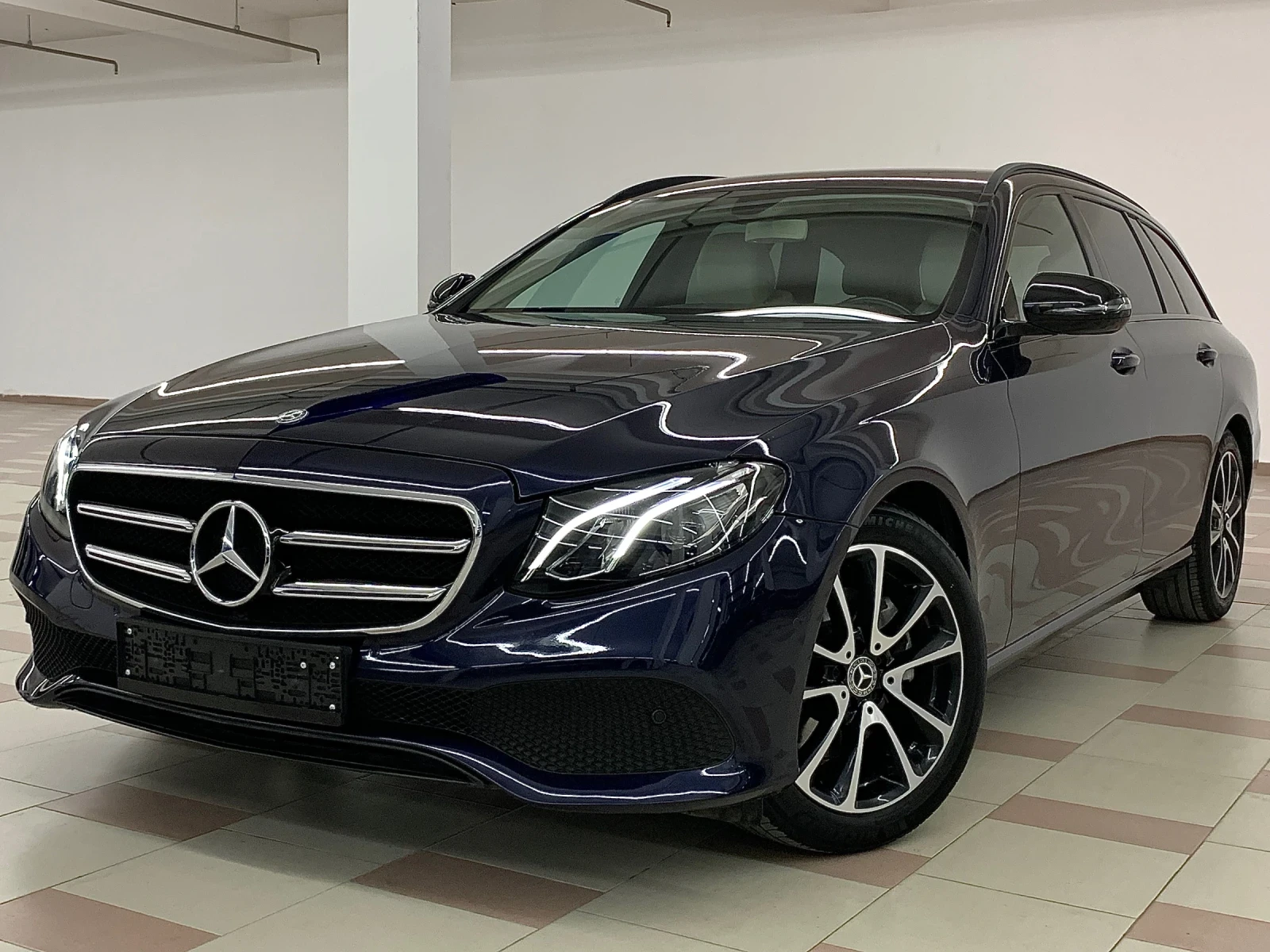 Mercedes-Benz E 220 4-MATIC | Mobile.bg   1