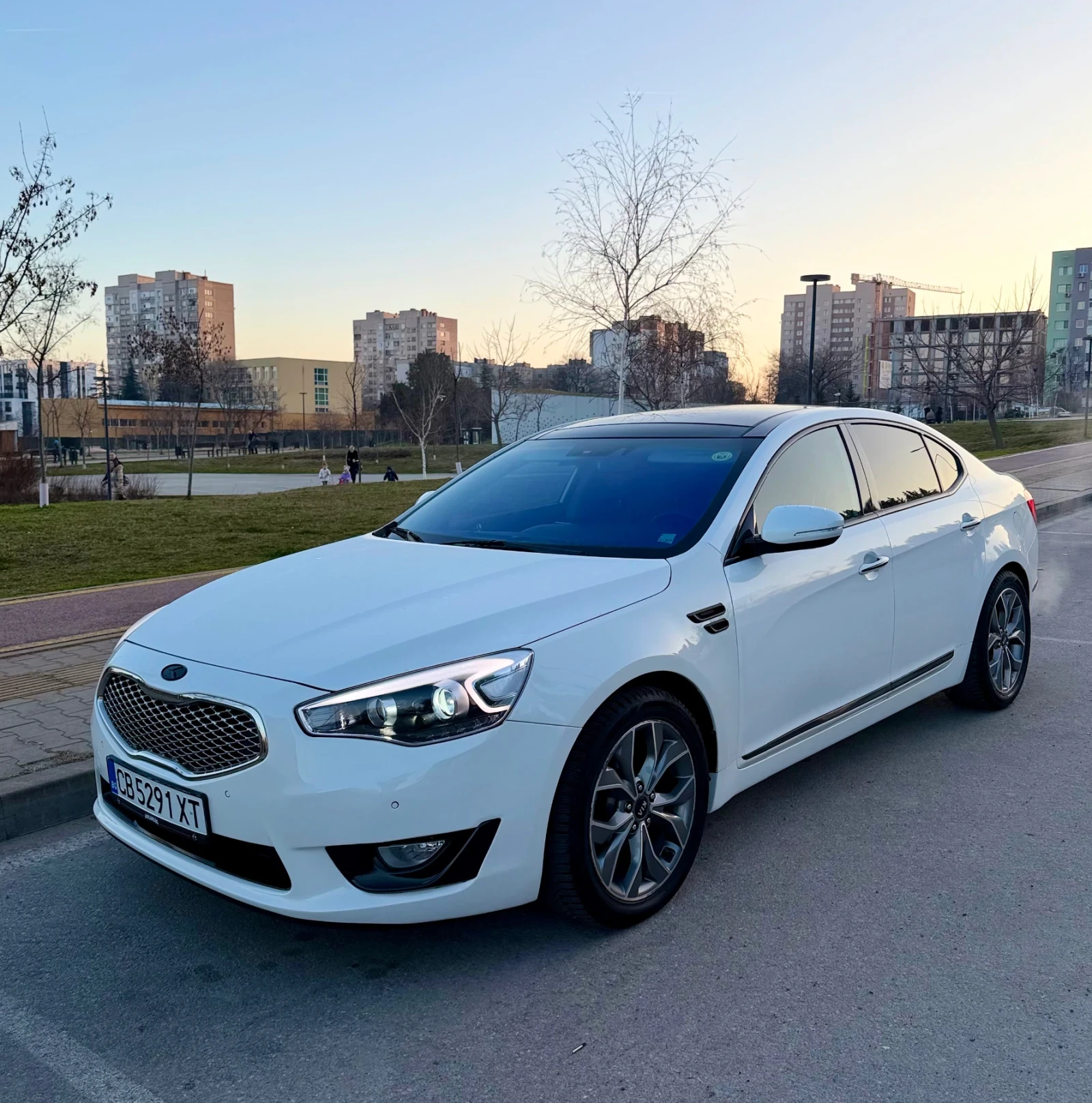 Kia K7 3.0 LPG PRESTIGE Lizing/Panorama/Carplay/TV/Shadow | Mobile.bg � ����������� 1