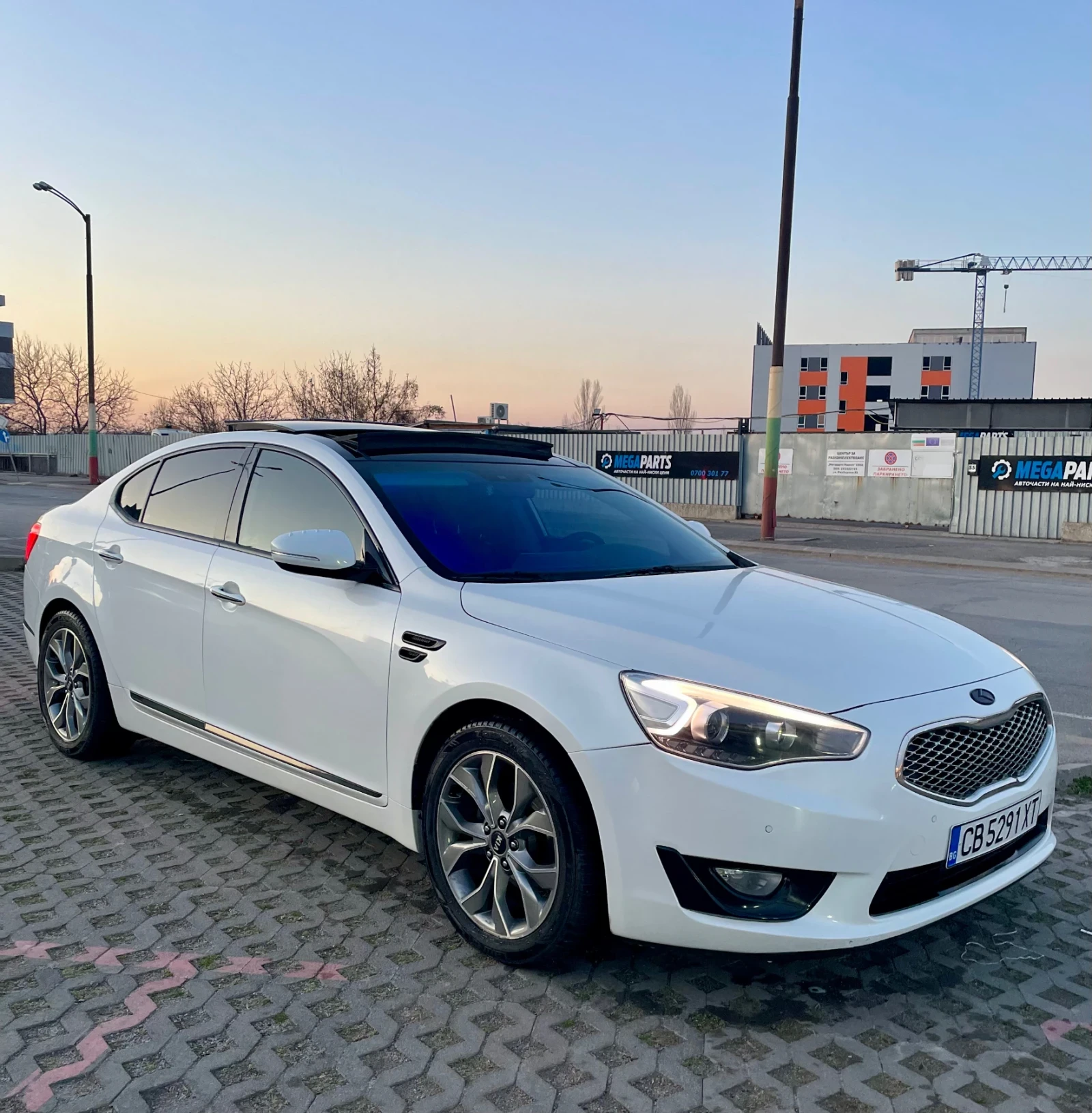 Kia K7 3.0 LPG PRESTIGE Lizing/Panorama/Carplay/TV/Shadow | Mobile.bg � ����������� 14