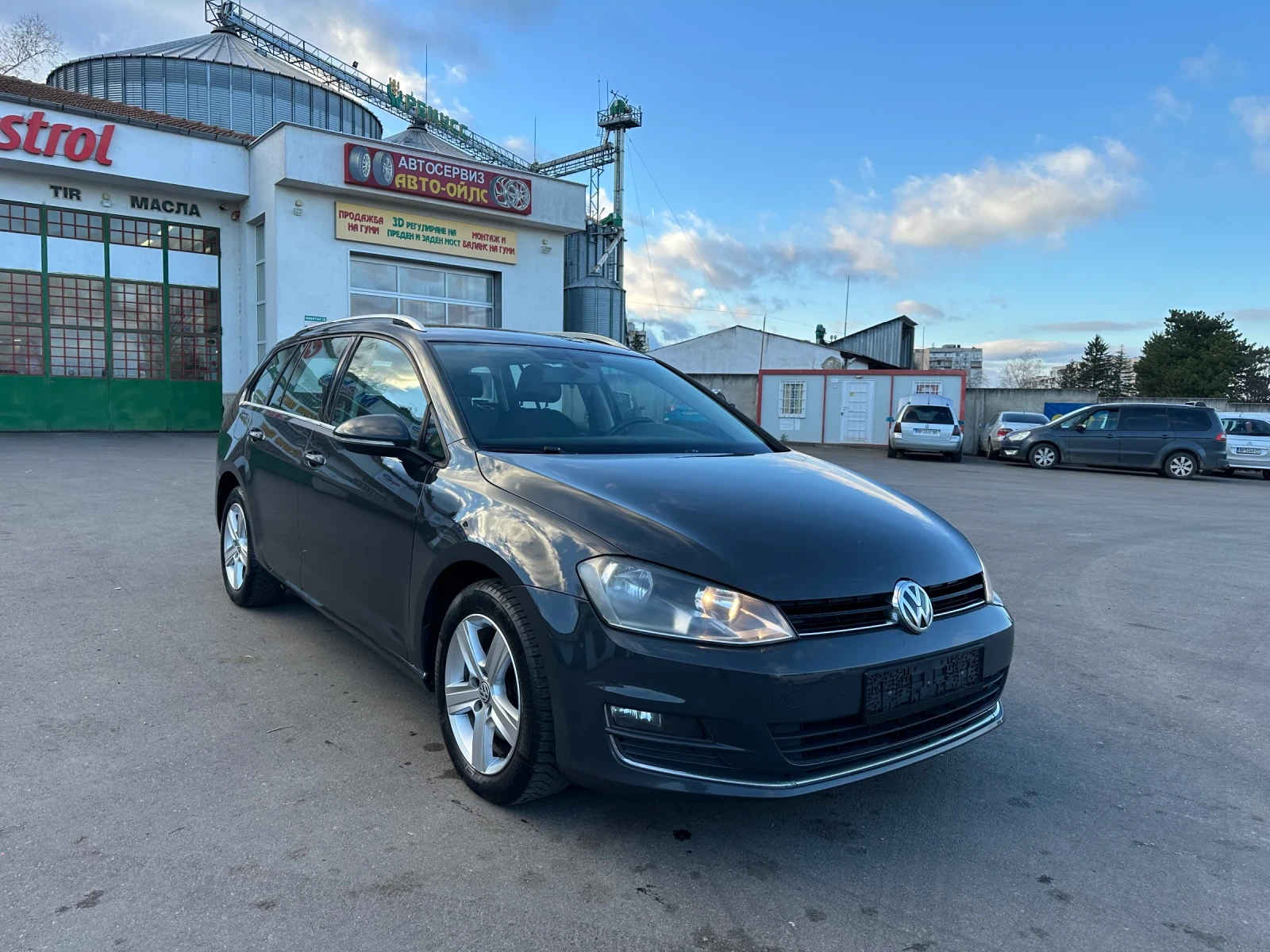 VW Golf Highline* 2.0TDI* 150кс* Топ Състояние! - изображение 3