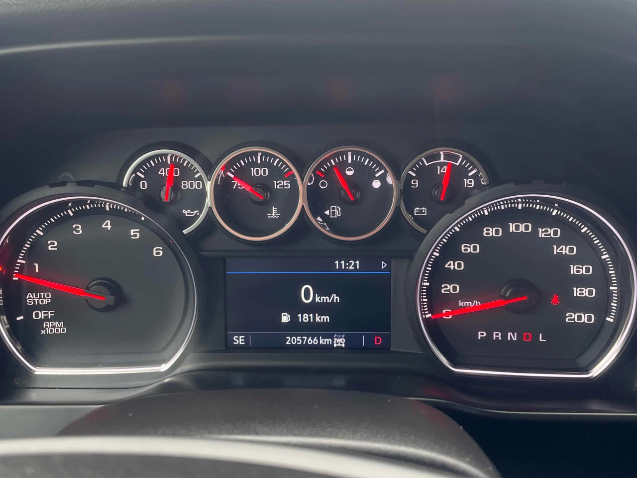 Chevrolet Silverado LT AWD * ПОДГРЕВ НА ВОЛАН/СЕДАЛКИ* КАМЕРА* , снимка 8 - Автомобили и джипове - 53733650