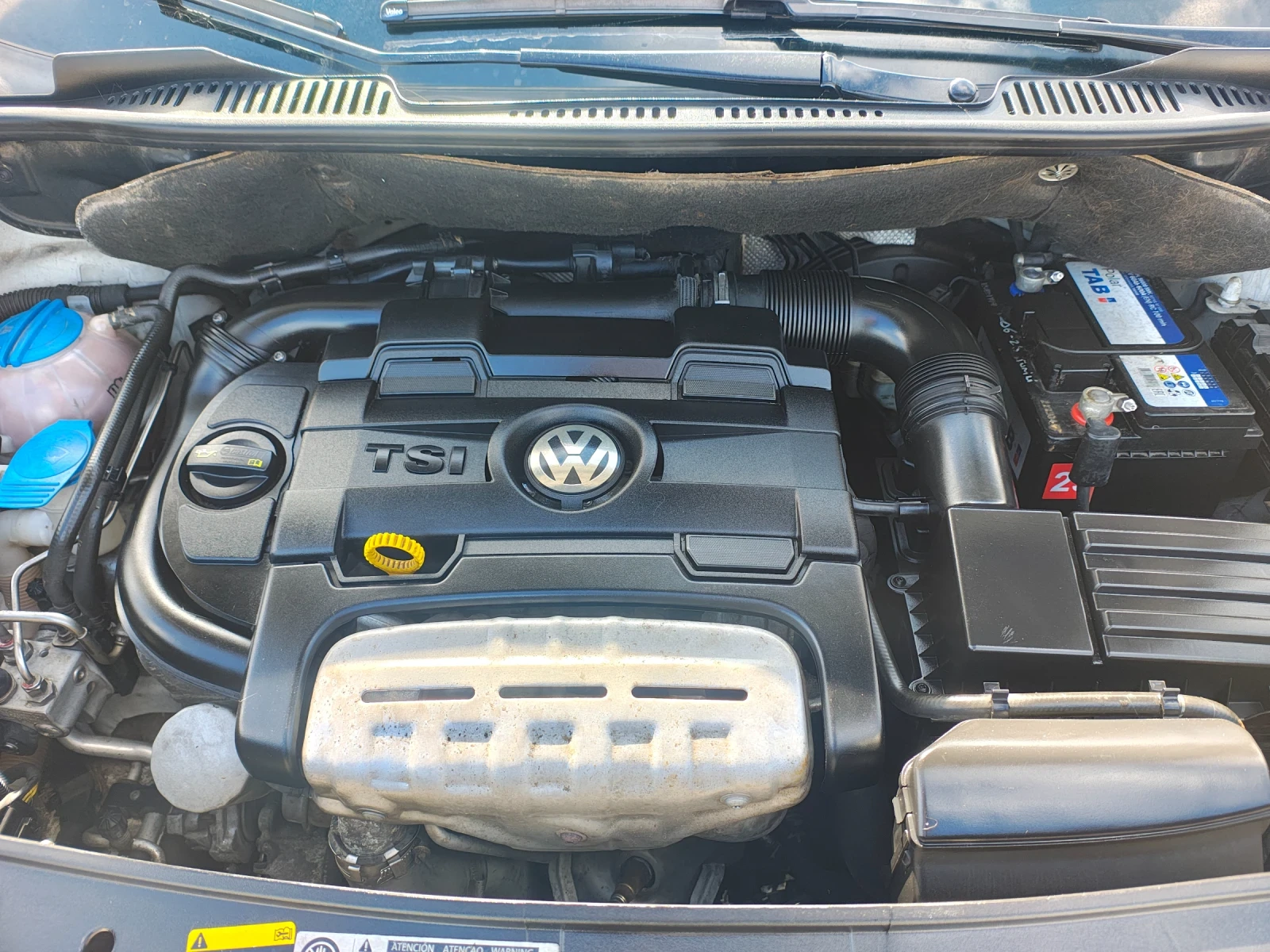 VW Touran 1.4 tsi van, снимка 14 - Автомобили и джипове - 54119068