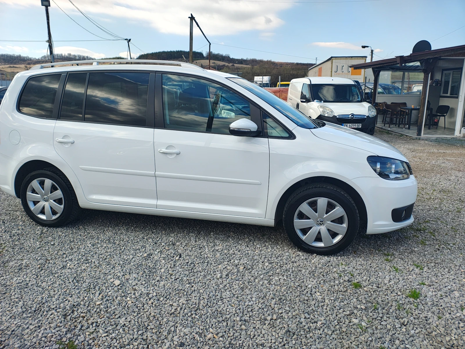 VW Touran 1.4 tsi van, снимка 7 - Автомобили и джипове - 54119068