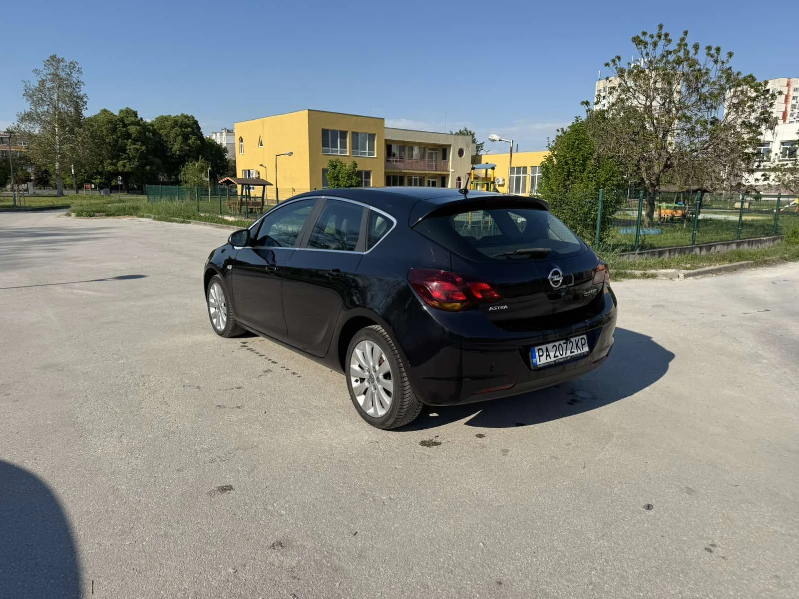Opel Astra, снимка 5 - Автомобили и джипове - 54442749