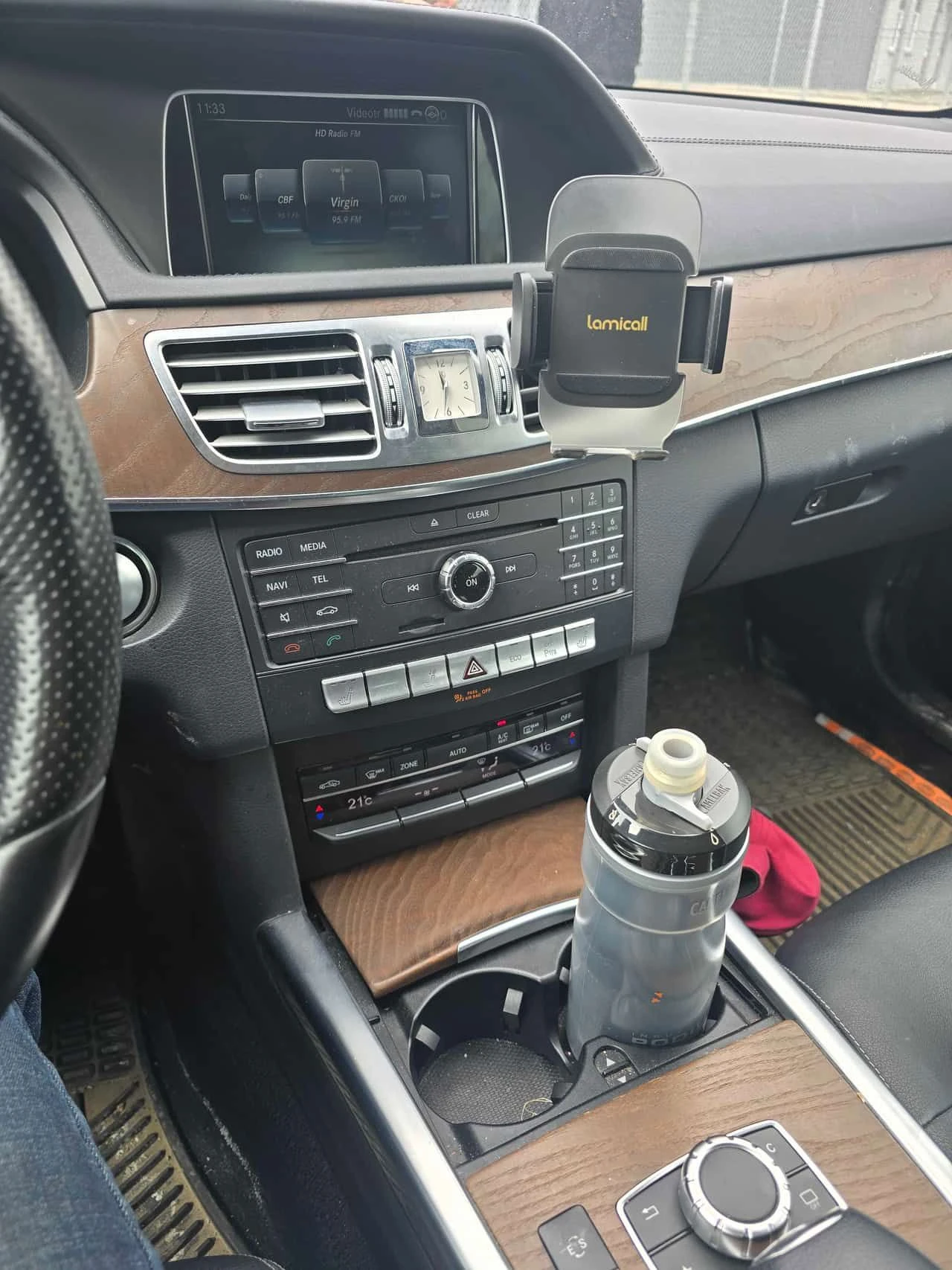 Mercedes-Benz E 400 AMG LINE/CARFAX/ПОДГРЕВ/ПАНОРАМА/ХАРМАН, снимка 8 - Автомобили и джипове - 54445447