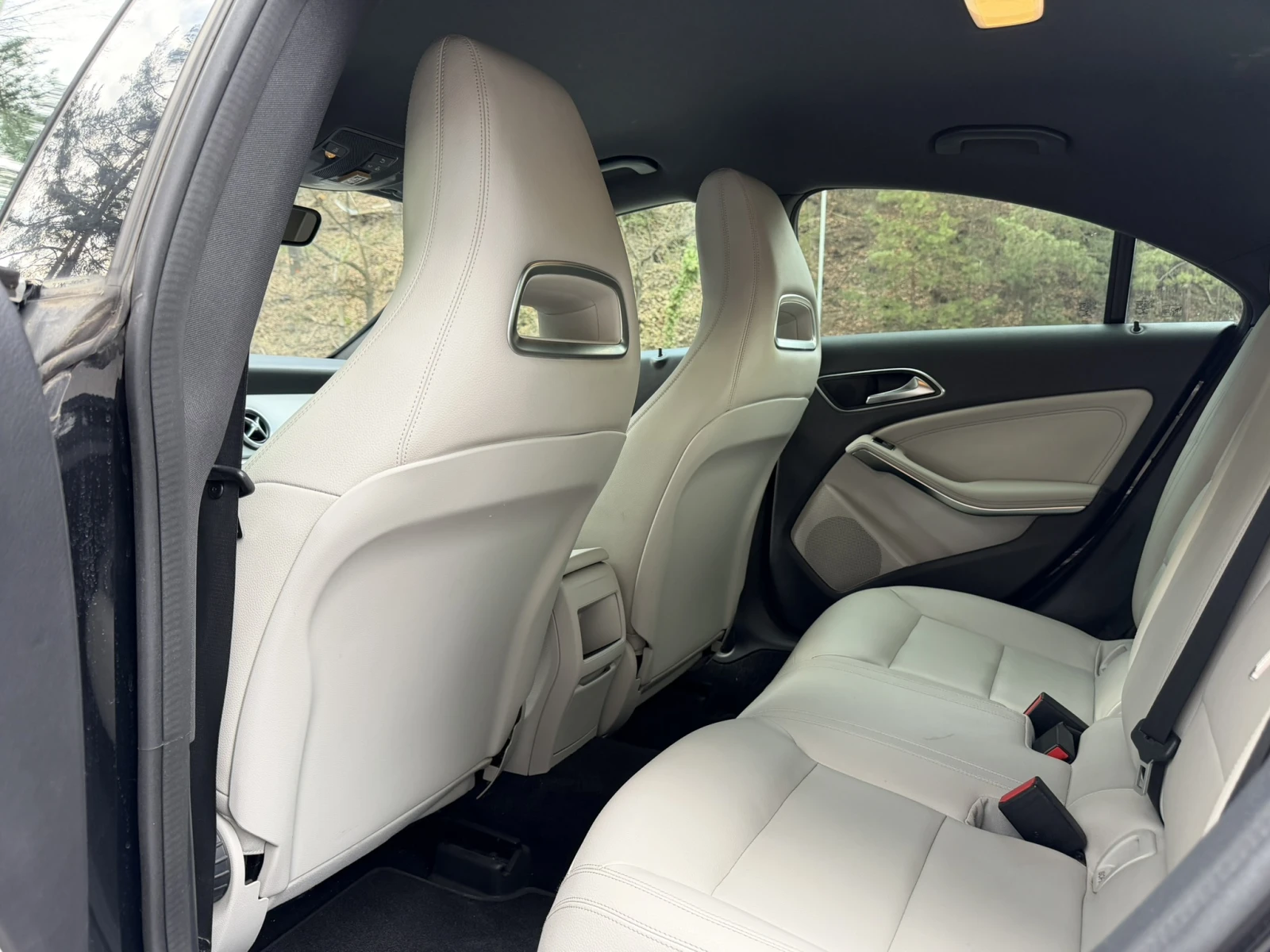 Mercedes-Benz CLA 220 CDI, снимка 11 - Автомобили и джипове - 54587634
