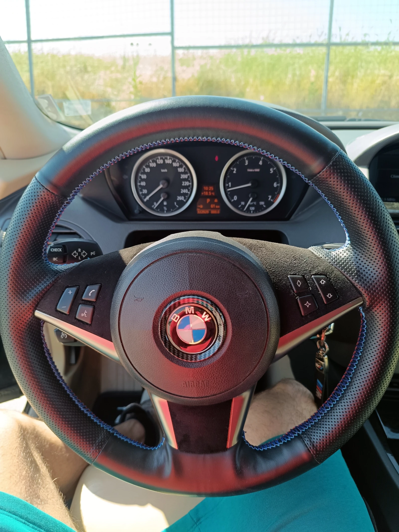 BMW 645 ci 4.4 V8, снимка 10 - Автомобили и джипове - 54666591