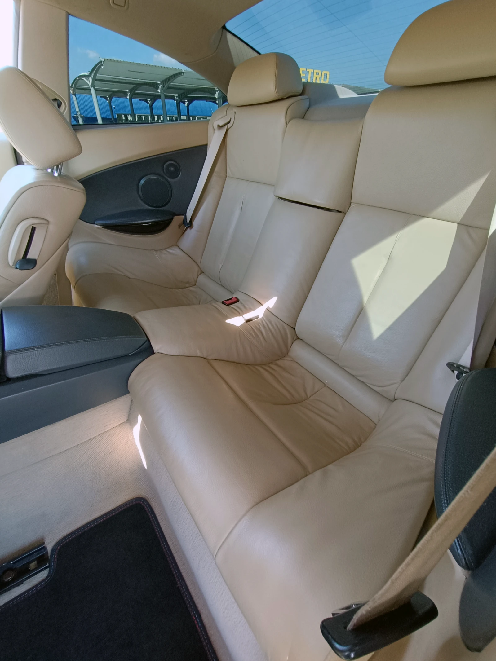 BMW 645 ci 4.4 V8, снимка 13 - Автомобили и джипове - 54666591