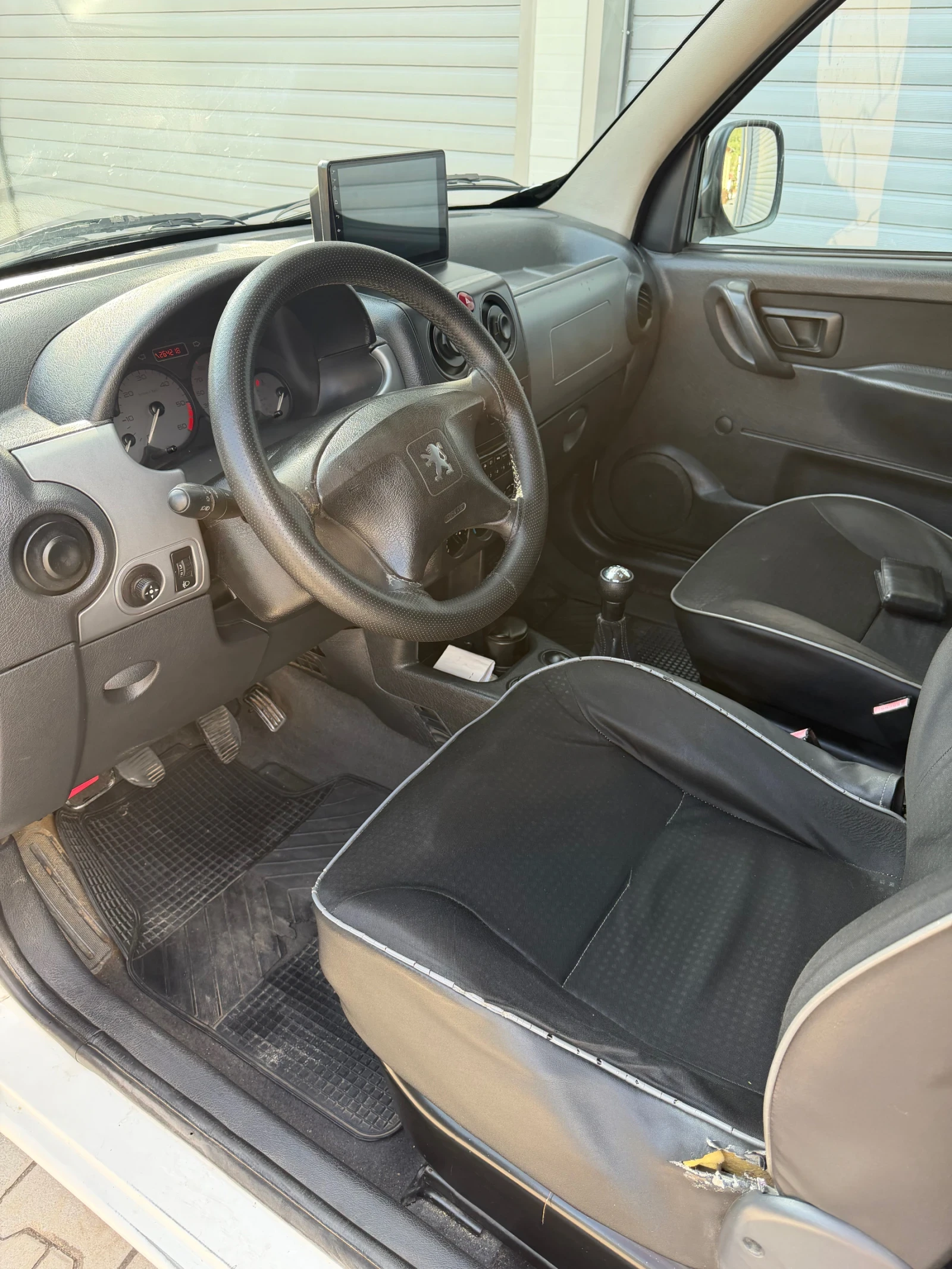 Peugeot Partner, снимка 7 - Автомобили и джипове - 54755055