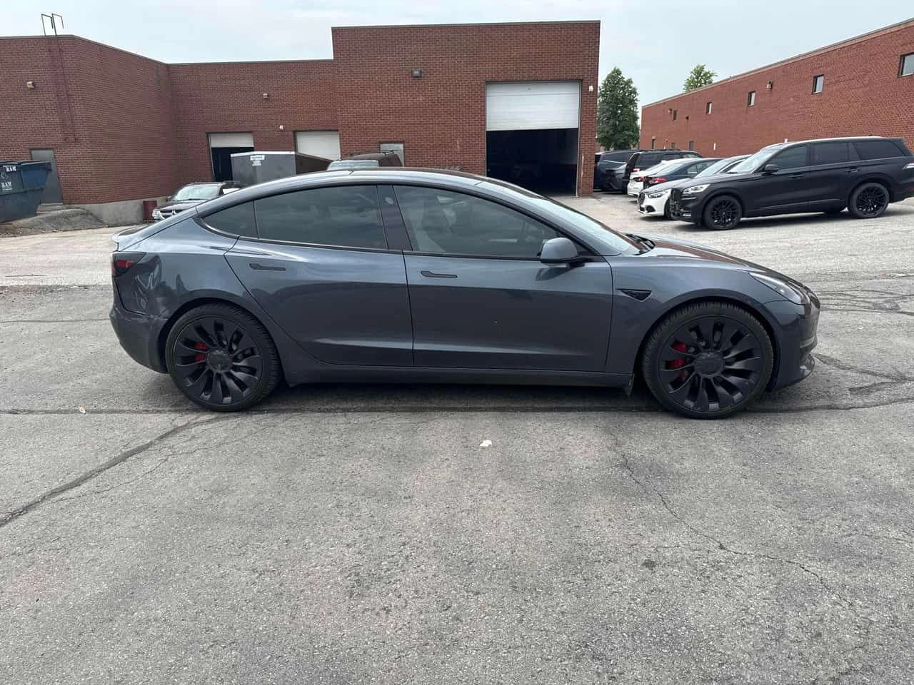 Tesla Model 3 * Performance * , снимка 4 - Автомобили и джипове - 54849399