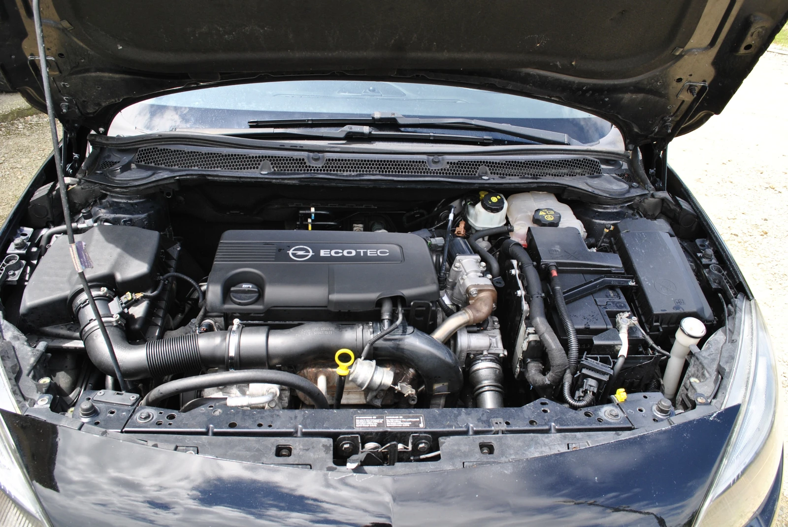 Opel Astra 1.7CDTI, снимка 13 - Автомобили и джипове - 54972377