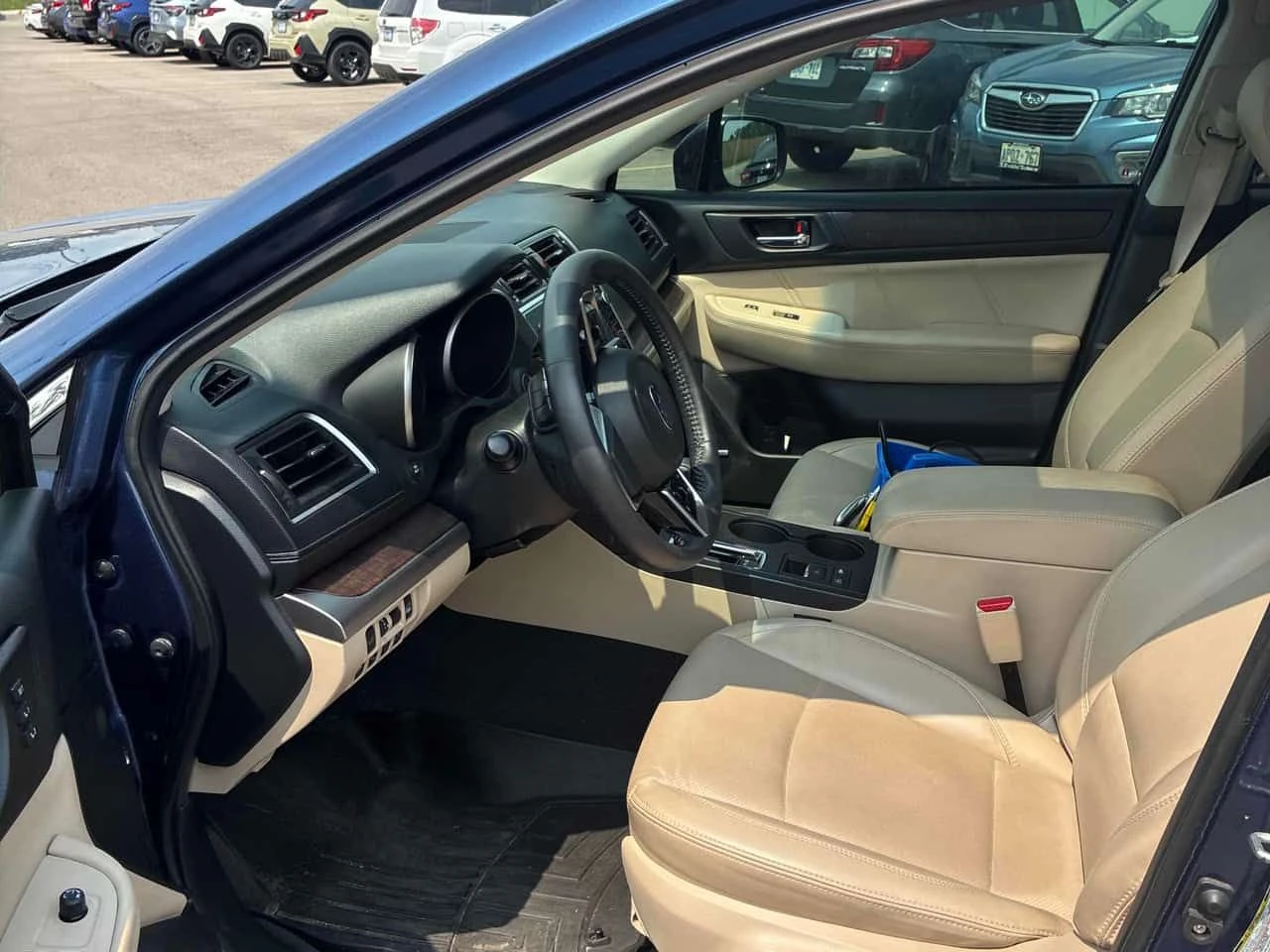 Subaru Outback * Limited * ГЛАВНО ПРЕДСТАВИТЕЛСТВО НА SUBARU, снимка 5 - Автомобили и джипове - 55452336