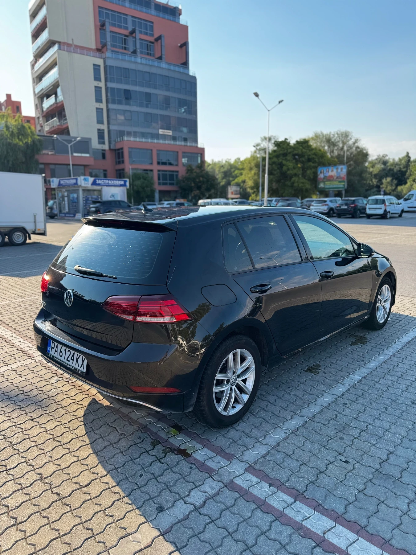 VW Golf 1.0 TSI, снимка 4 - Автомобили и джипове - 55557038