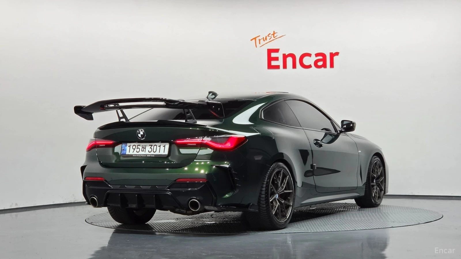 BMW 420 MSPORT* PERFORMANCE* LASER* DISTRONIC* ОБДУХВАНЕ* , снимка 3 - Автомобили и джипове - 55638878