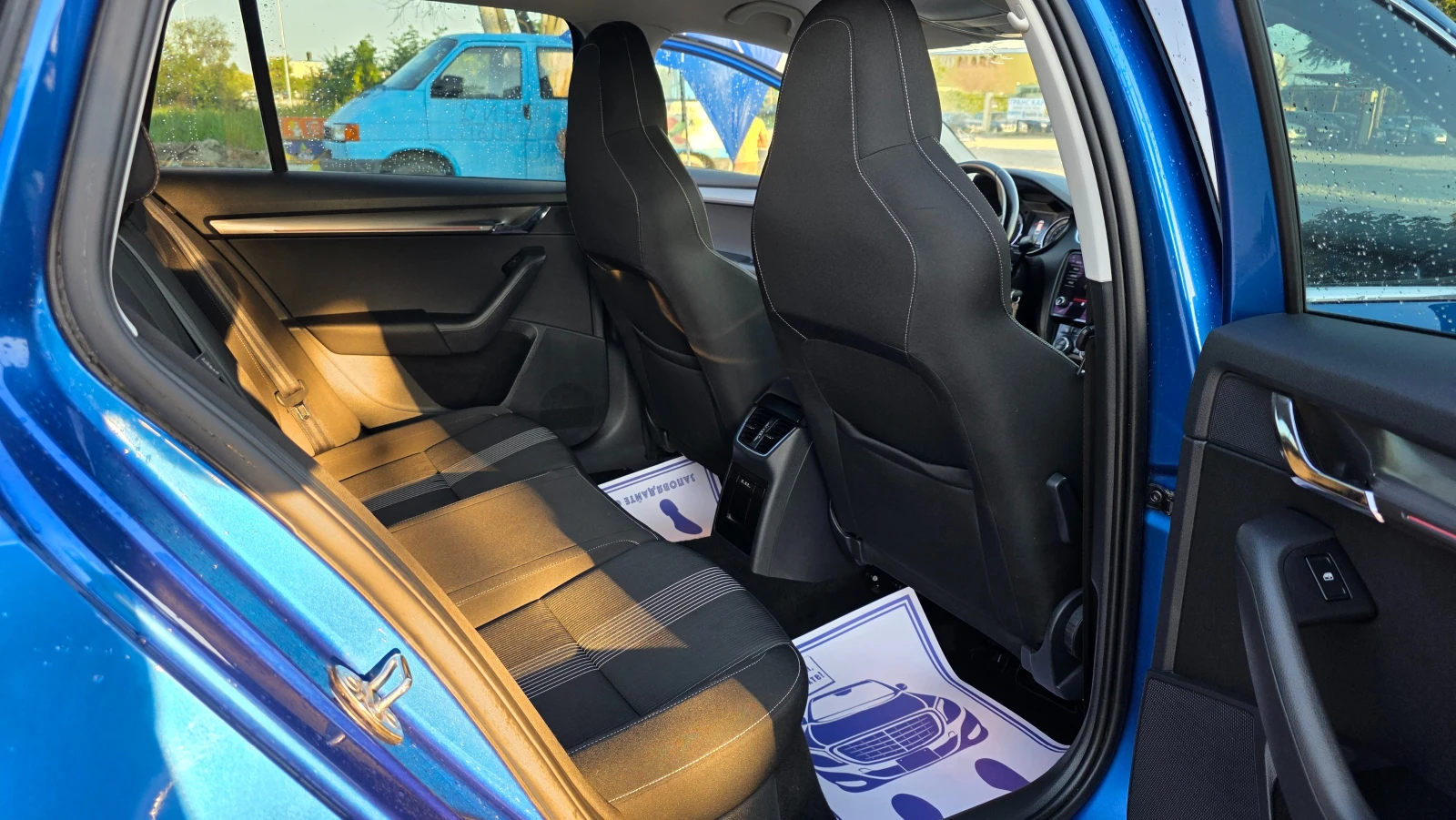 Skoda Octavia DISTRONIC/NAVI/FUL-FUL, снимка 6 - Автомобили и джипове - 55828430