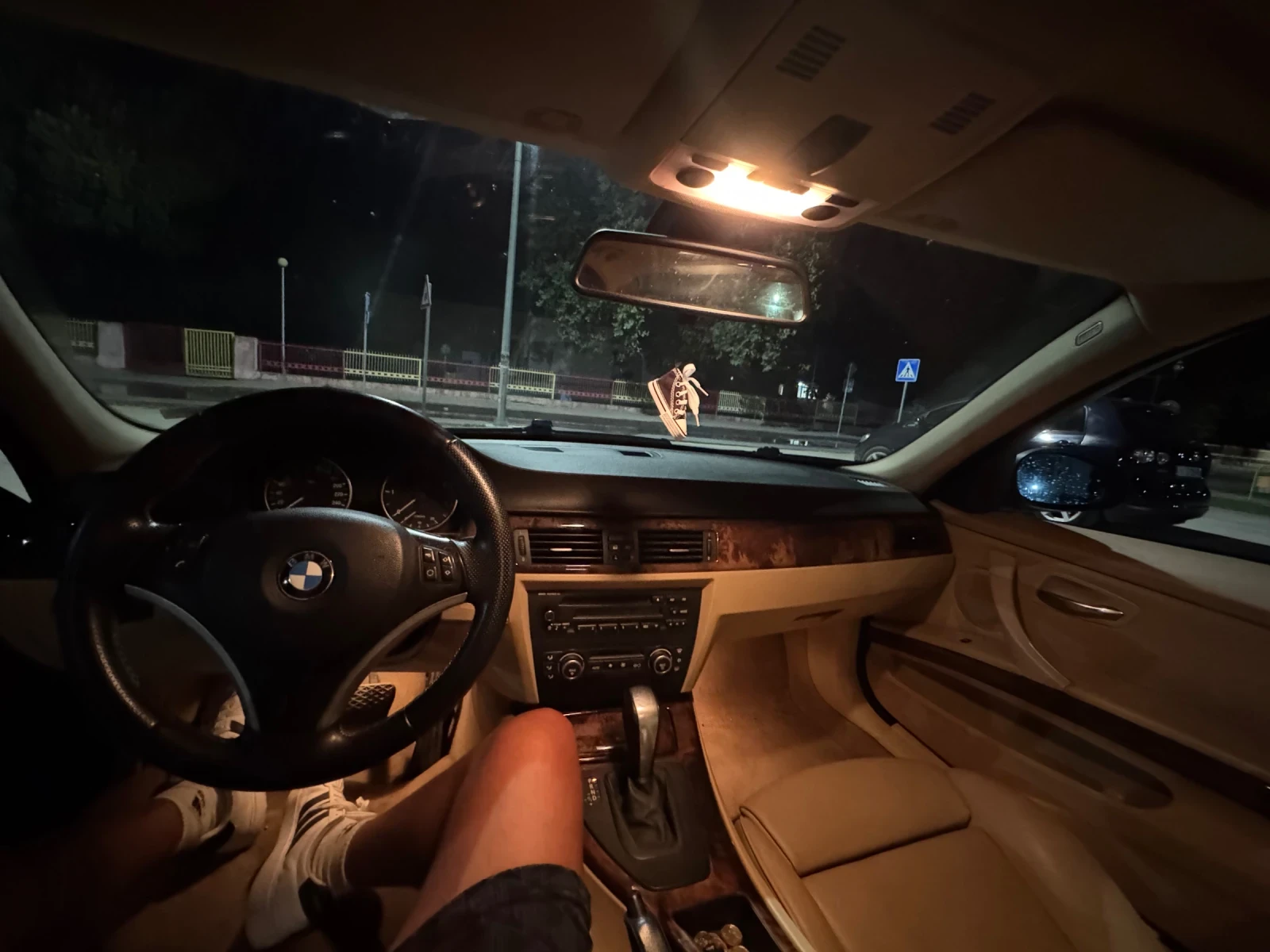 BMW 320, снимка 6 - Автомобили и джипове - 55976206